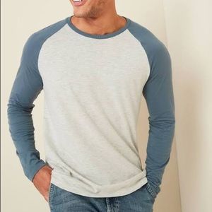 Old Navy Long Sleeve T